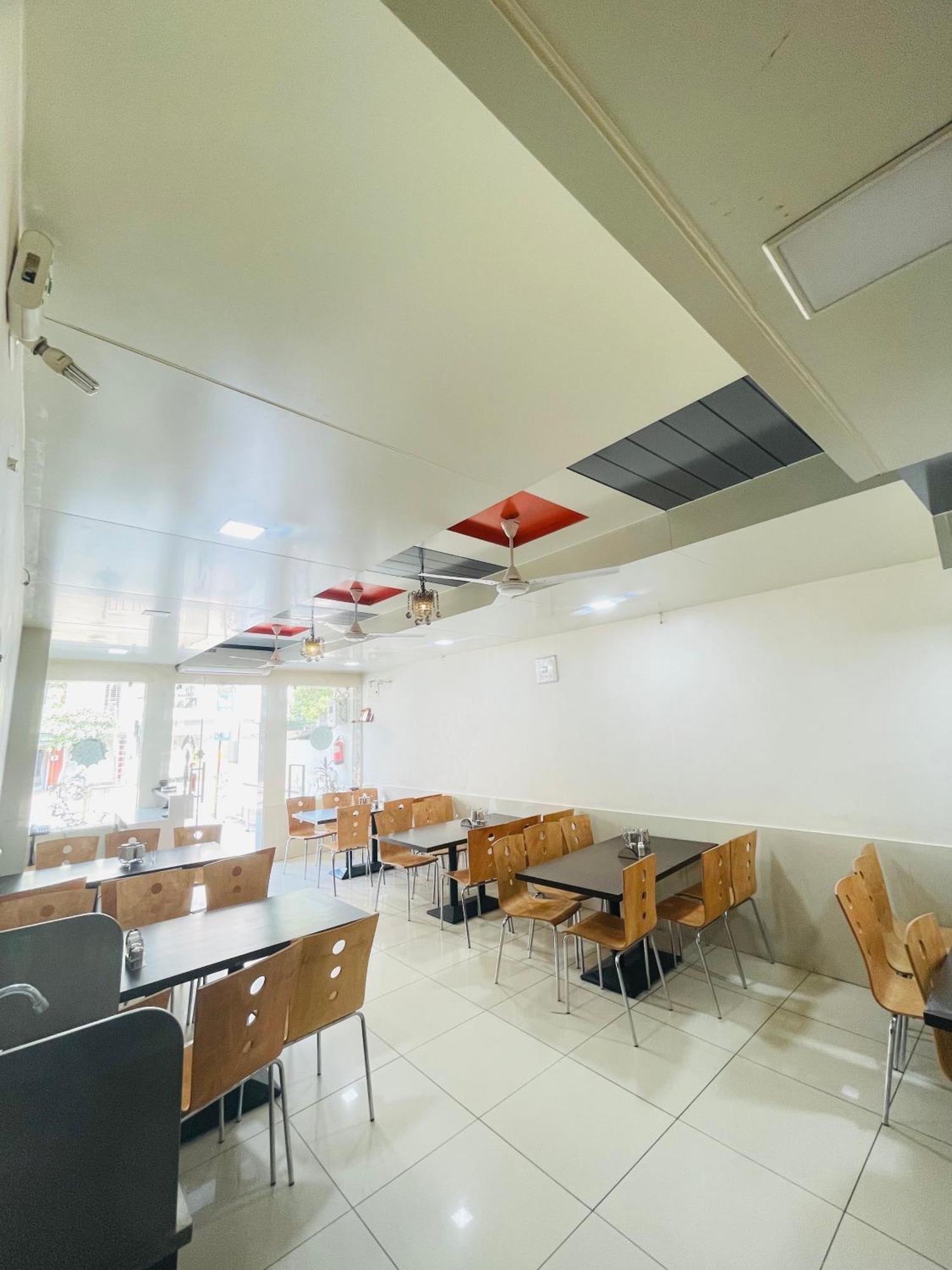 Hotel Rajdhani And Guest House Gujarat - Best Family Hotel In Halol Near Pavagadh And Halol Gidc Eksteriør bilde